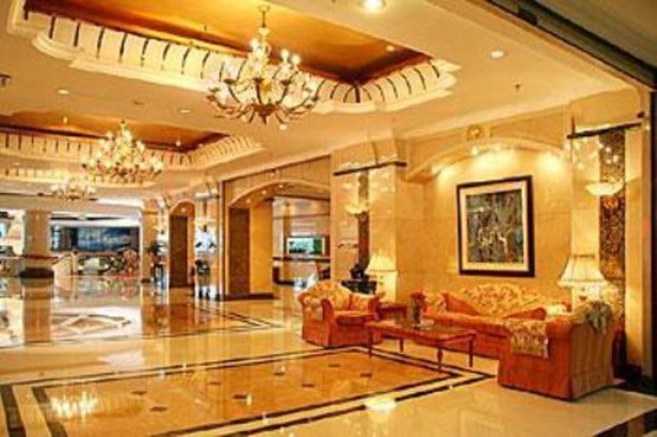 Green Land Hotel Kunming Dalaman gambar
