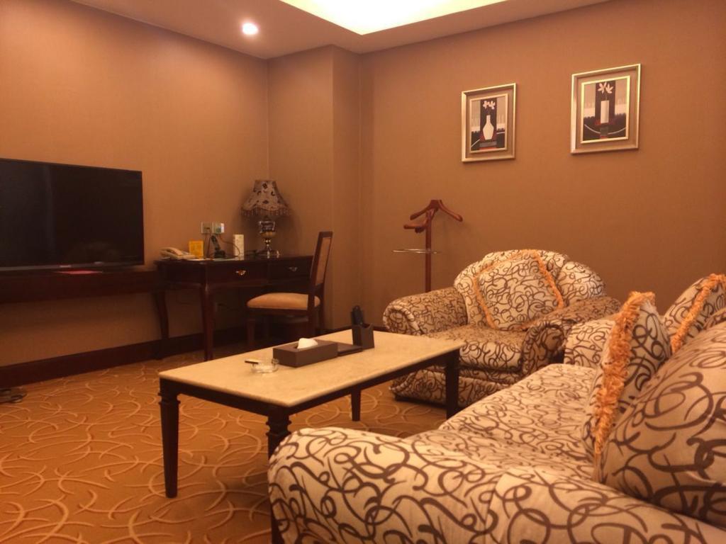 Green Land Hotel Kunming Luaran gambar